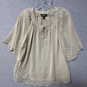 Style CO Tunic Top Women Size M Beige Black Polka Dot MISSING SOME STUDS